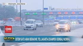 VIDEO: Sistem Satu Arah Berakhir, Tol Jakarta Cikampek Kembali Normal