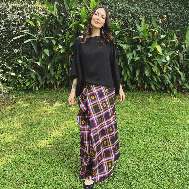 <p>Bersama dengan sang putri, yakni Eva Celia, foto tersebut ia bagikan melalui media sosial Instagram. (Foto: Instagram @evacelia dan @sophia_latjuba88)<br /><br /><br /></p>