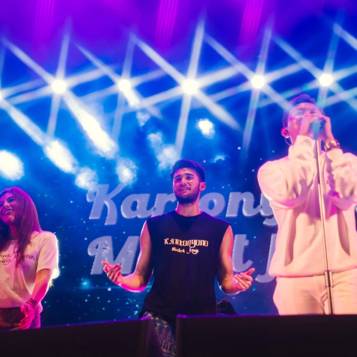 Wulan Guritno & Sabda Ahessa