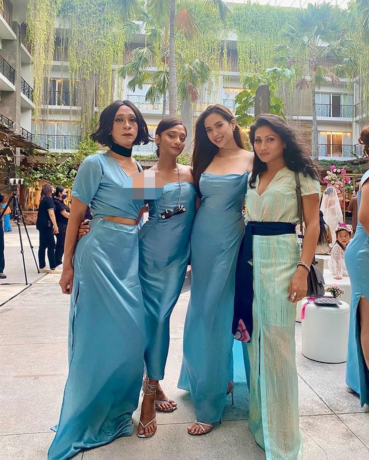 Penampilan Aming jadi bridesmaid