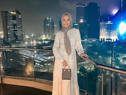 7 Potret Penampilan Selebgram Dara Arafah Cantik Pakai Hijab