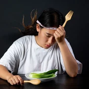 Tanpa Sadar, 5 dari 30 Kesalahan Diet Ini Sering Terjadi dan Bikin Berat Badan Susah Turun, Apa Saja?