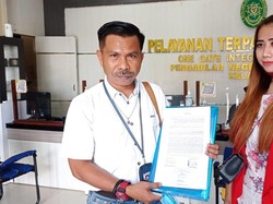 Jalan Berkelok Icha Transpuan Banyumas Perjuangkan Identitas