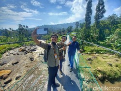 Jembatan Simpay Asih, Magnet Wisata Baru di Kabupaten Bandung