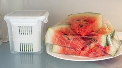 Seorang Wanita Nyaris Meninggal Usai Makan Semangka dari Kulkas, Kok Bisa?