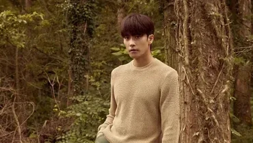 img-title Sung Hoon Minta Maaf Usai Cara Makannya di Program TV Dikritik