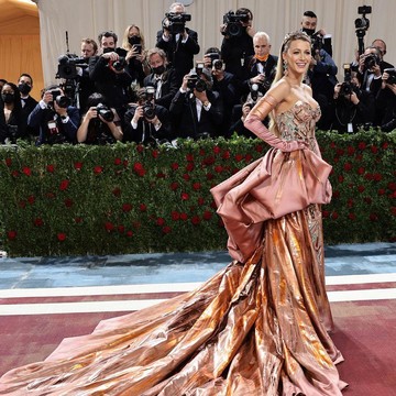 Blake Lively atau Kim Kardashian? Ini Selebriti Paling Populer di Met Gala 2022 Versi Google