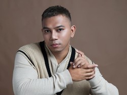 Rumah Singgah, Lantunan Cinta Tak Berbalas dari Fabio Asher