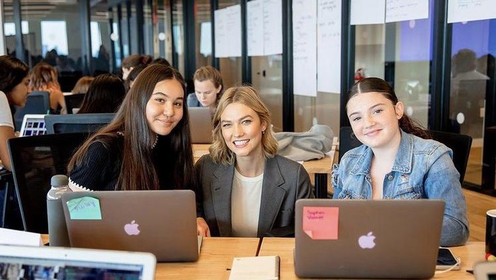 Multitalenta, Deretan Model Ini Juga Sukses Jadi Entrepreneur Multitalenta, Deretan Model Ini Juga Sukses Jadi Entrepreneur