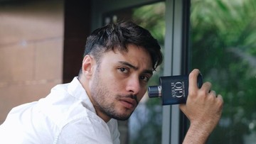 CERITA REFAL HADY AKTING DI WEDDING AGREEMENT