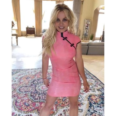 Demi Mirip Britney Spears, Pria Ini Oplas 100 Kali Sejak Usia 17 Tahun