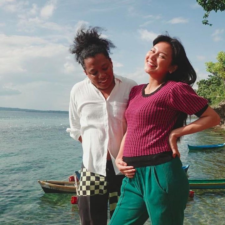 <p>Kebahagiaan mereka semakin lengkap dengan keberadaan calon anak di perut Indah Permatasari. Wanita berusia 24 tahun itu mengungkapkan bahwa ia telah hamil 5 bulan. (Foto: Instagram @indahpermatas)</p>