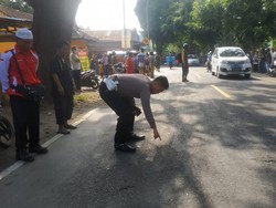 Bus Rombongan Taruna Akpol Serempet Lansia, Satu Tewas