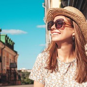 4 Skincare yang Sebaiknya Tidak Kamu Pakai Saat Musim Panas, Menurut Dermatologis!