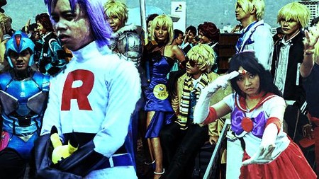 Di Balik Kostum Cosplay
