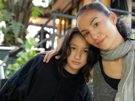 Anak Nadya Hutagalung Pilih Gender Netral, Ternyata Ini Maknanya Bun