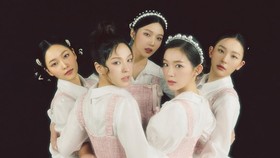 img-title Live Streaming Red Velvet di Allo Bank Festival 2022, Tonton di Sini