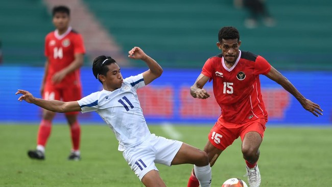 Link live streaming Indonesia vs Myanmar pada laga pamungkas Grup A SEA Games 2021 (2022), bisa Anda saksikan di sini.