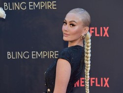 Sering Dikira Oplas, Begini Wajah Asli Agnez Mo Tanpa Make Up