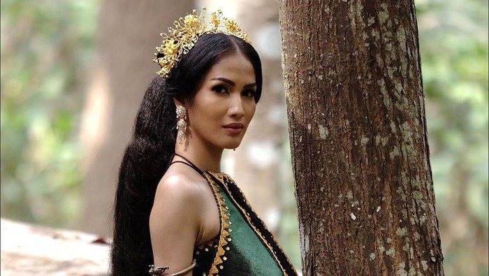 Sulit Dilupakan, 4 Aktris Cantik Ini Sukses Perankan Karakter Super Iknonik!