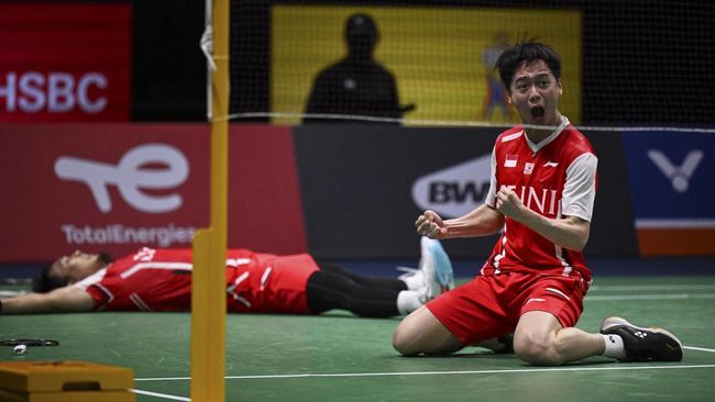 Indonesia vs India in the 2022 Thomas Cup Final