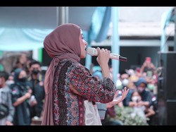 Lirik Aisyah Istri Rasulullah beserta Kunci Gitarnya