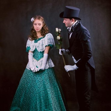 Mengapa Para Bangsawan Disebut Keturunan Darah Biru?