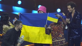 FOTO: Band Ukraina Menang di Kontes Lagu Bergengsi Eurovision