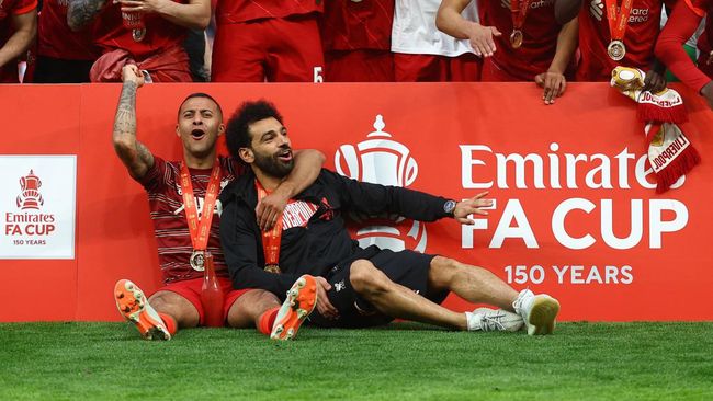 Bintang Liverpool, Thiago Alcantara mengungkapkan rahasia The Reds menjaga peluang untuk meraih gelar di seluruh kompetisi yang diikuti musim ini.