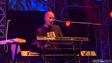 img-title Lirik Lagu Kamulah Satu-Satunya - Dewa 19