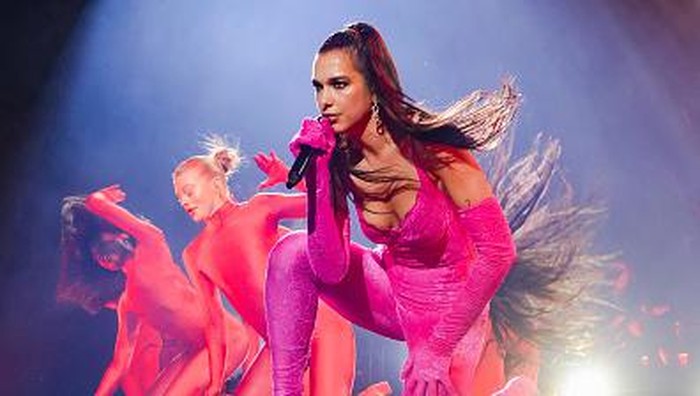 3 Inspirasi Fashion Ala Selebriti Berzodiak Leo, Siapa Favoritmu?