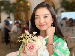Raline Shah Ubah Gaya Rambut Jadi Berponi, Manglingi Mirip Lisa BLACKPINK