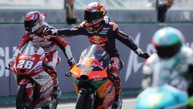 Hasil Moto3 Prancis: Masia Kalahkan Sasaki