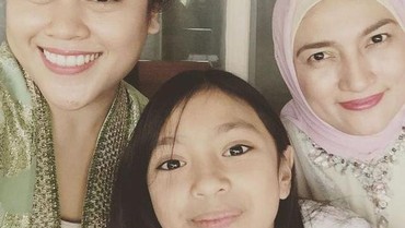 img-title Ariel NOAH Kualat dengan Eks Istri, 7 Potret Terbaru Sarah Amalia Usai Cerai