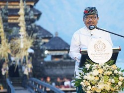 Di Hadapan 2 Menteri, Cok Ace Ungkap Makna Tumpek Wariga