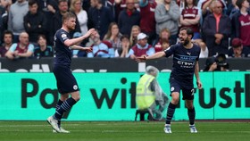 Klasemen Liga Inggris: Man City dalam Ancaman Liverpool