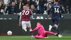 Hasil Liga Inggris: Man City Imbang, Liverpool Intip Peluang