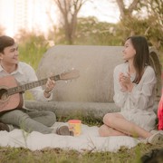 Karakter 5 Zodiak Ini Bikin Pasangan Pengin Nempel Terus, Ada Pacar Kamu Nggak?