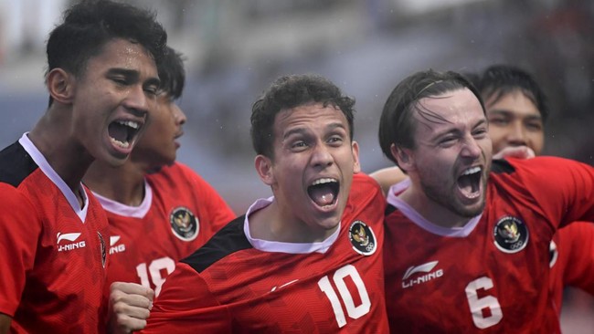 Egy Maulana Vikri membakar semangat rekan-rekannya di Timnas Indonesia yang akan menghadapi Nepal di Kualifikasi Piala Asia 2023.