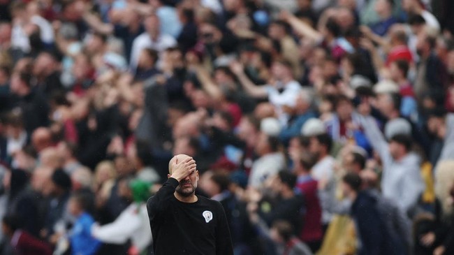 Pelatih Manhcester City Pep Guardiola berjanji bahwa pemain-pemain The Citizens akan bertaruh nyawa untuk memenangkan gelar Liga Inggris.