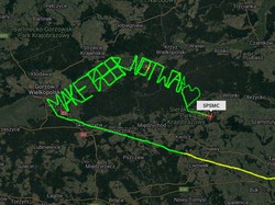 Cara Jahil Pilot Ledek Invasi Rusia dengan Jalur Terbang