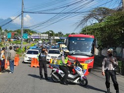Polisi Akan Berlakukan One Way Arah Puncak Bogor Siang Ini