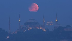 Amalan dan Doa saat Terjadi Gerhana Bulan