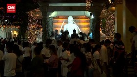 VIDEO: Sri Lanka Cabut Jam Malam Warga saat Waisak