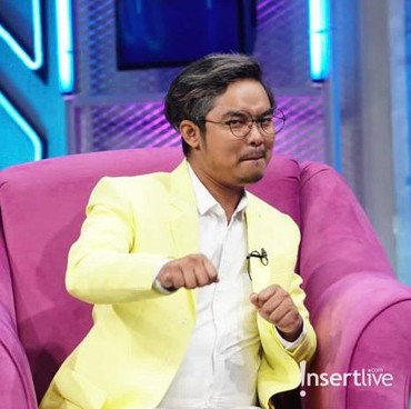 Foto Bareng Pacar Cantik, Begini Reaksi Dodit Mulyanto Diminta Spill Alamat Dukun