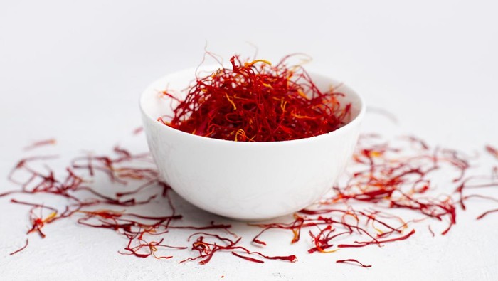 4 Fakta Menarik Bunga Safron: Si Rempah Ajaib Harga Sultan yang Kaya Manfaat Kesehatan, Termasuk untuk Diet!