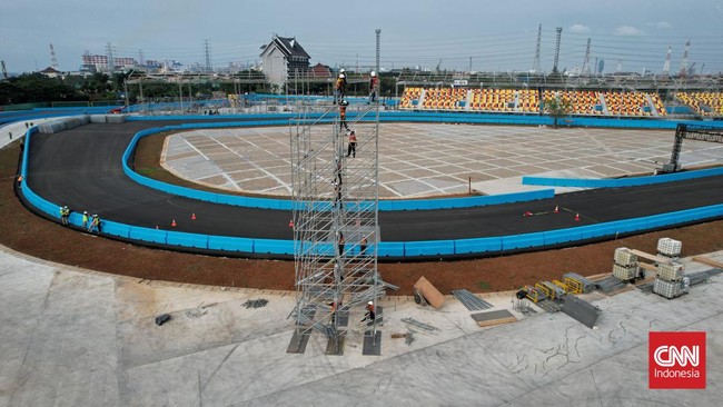 Project Management Office Formula E Jakarta Farid Subkhan mengatakan pembangunan sirkuit Formula E di Kawasan Ancol, Jakarta, menelan dana sekitar Rp190 miliar.