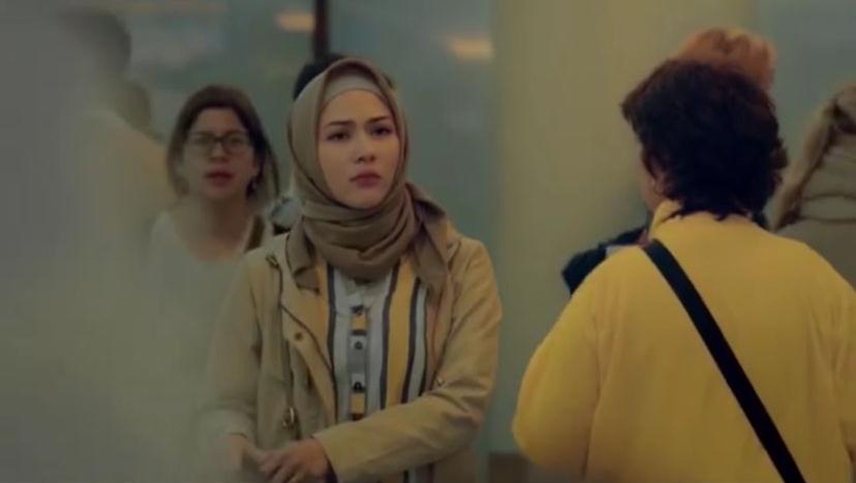 Jessica Mila Pakai Hijab