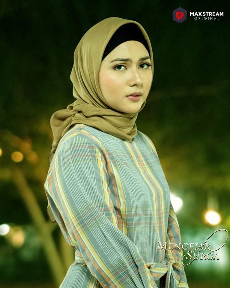 Jessica Mila Jessica Mila Pakai Hijab
