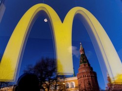 Burger McDonalds AS Diduga Picu Wabah E Coli, Saham Langsung Drop